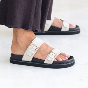 NWT Liberte Leather Aloha Elegant Cream and Black Women's Sandals size 7.5/38